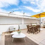 Ocean Terrace - Private Patio With Bbq & Sea View بيت للعطل