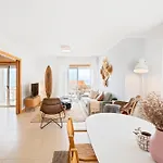 Ocean Terrace - Private Patio With Bbq & Sea View *